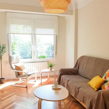 Maria Diaz De Haro Center