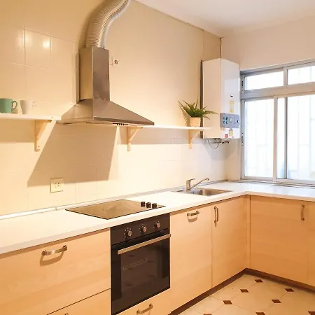 Apartment Maria Diaz De Haro Center